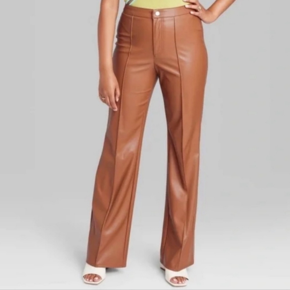 Faux leather pant